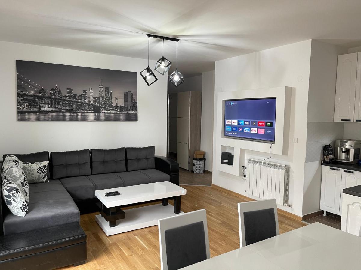 Royal Residence Apartmani 2 Pancevo Luaran gambar