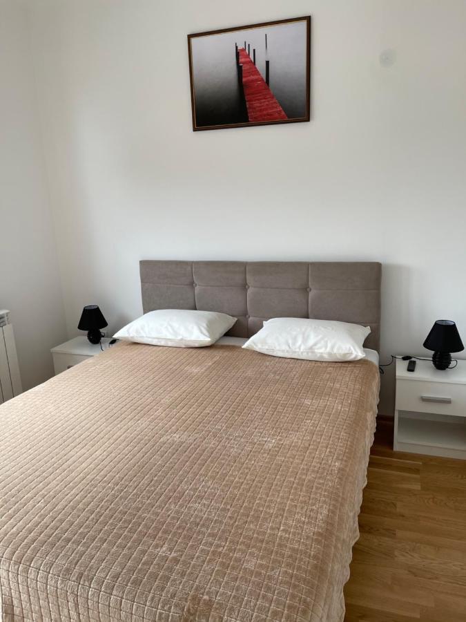 Royal Residence Apartmani 2 Pancevo Luaran gambar